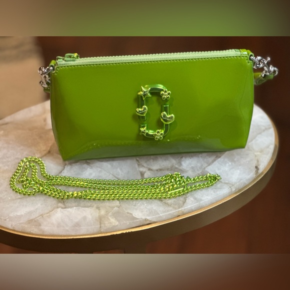 Marc Jacobs Handbags - Marc Jacobs Glossy Green Crossbody/Shoulder Bag / NWOT / Rare ⭐️ / 2 straps!